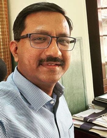 pradeep gawande age